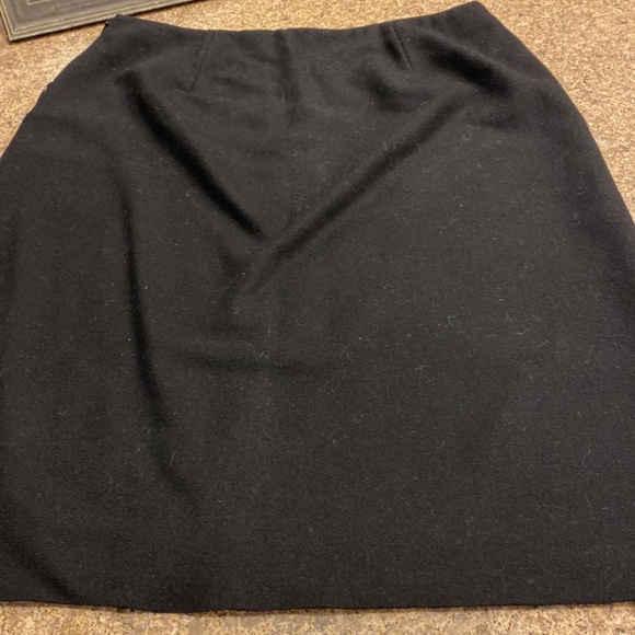 J. Crew Black and Tan Wool Blend Skirt 10 Unfinished Outer Bottom Hem - Picture 11 of 14